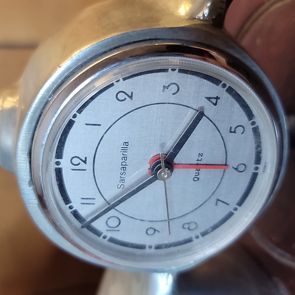 Vintage Airplane clock, AA Battery operated with alarm clock - Picture 2 of 4